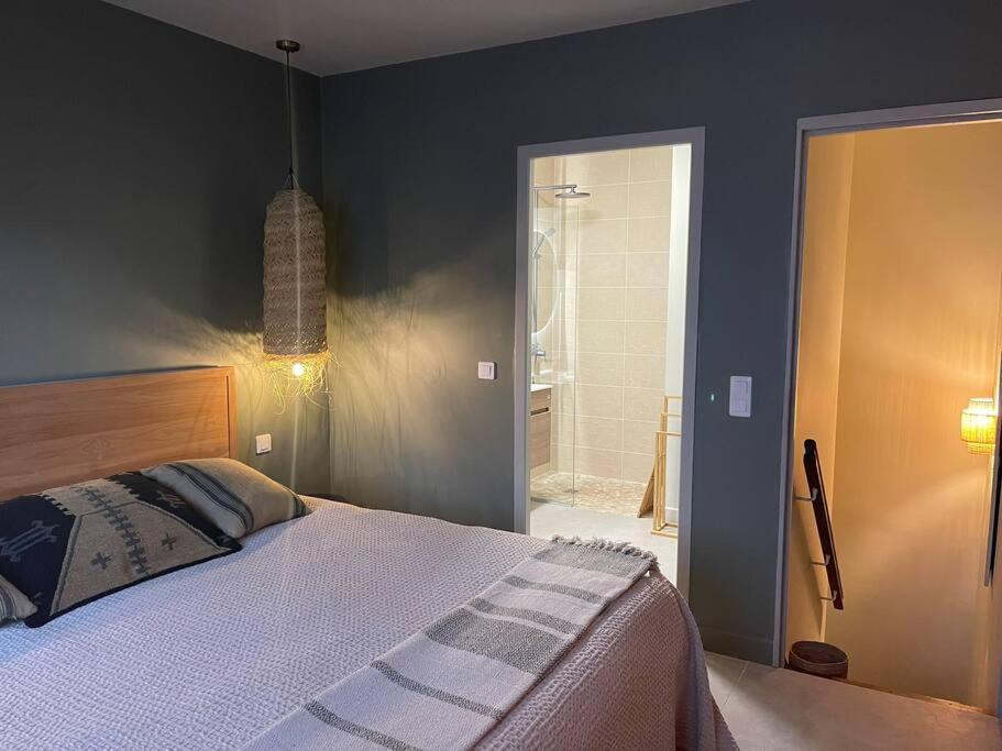 Oligaia Orient Bay Apartment Quarter of Orleans Ngoại thất bức ảnh
