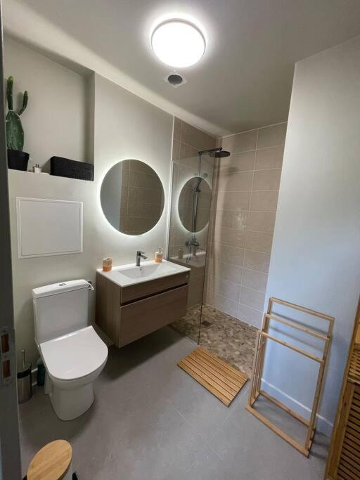 Oligaia Orient Bay Apartment Quarter of Orleans Ngoại thất bức ảnh